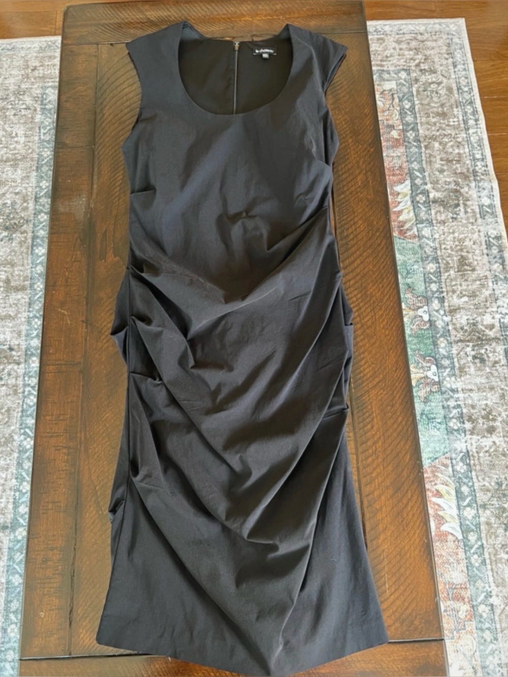 Le Château Black Ruched Draped Sheath Dress 2010s Made in Canada L